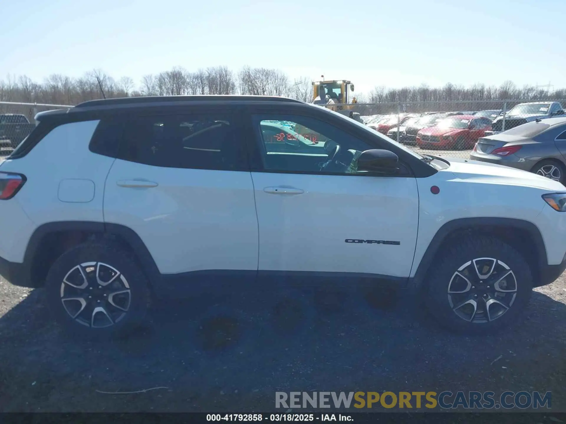 13 Photograph of a damaged car 3C4NJDDN9RT140998 JEEP COMPASS 2024