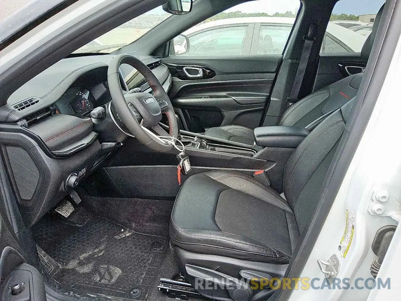 7 Photograph of a damaged car 3C4NJDDN9RT161009 JEEP COMPASS 2024
