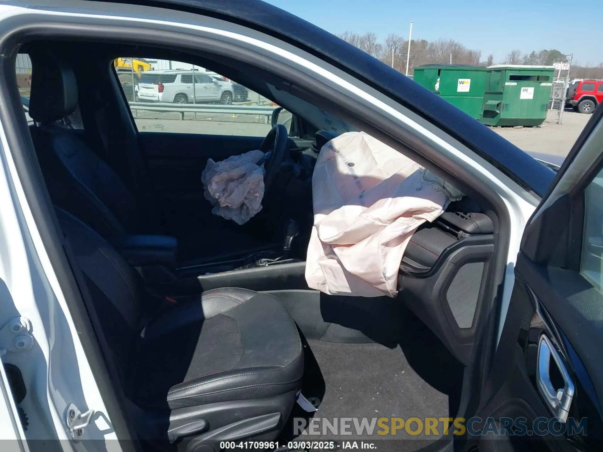 5 Photograph of a damaged car 3C4NJDDN9RT596998 JEEP COMPASS 2024