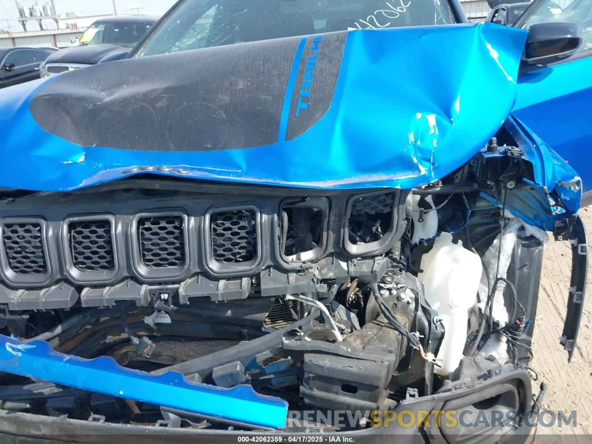 6 Photograph of a damaged car 3C4NJDDNXRT610584 JEEP COMPASS 2024