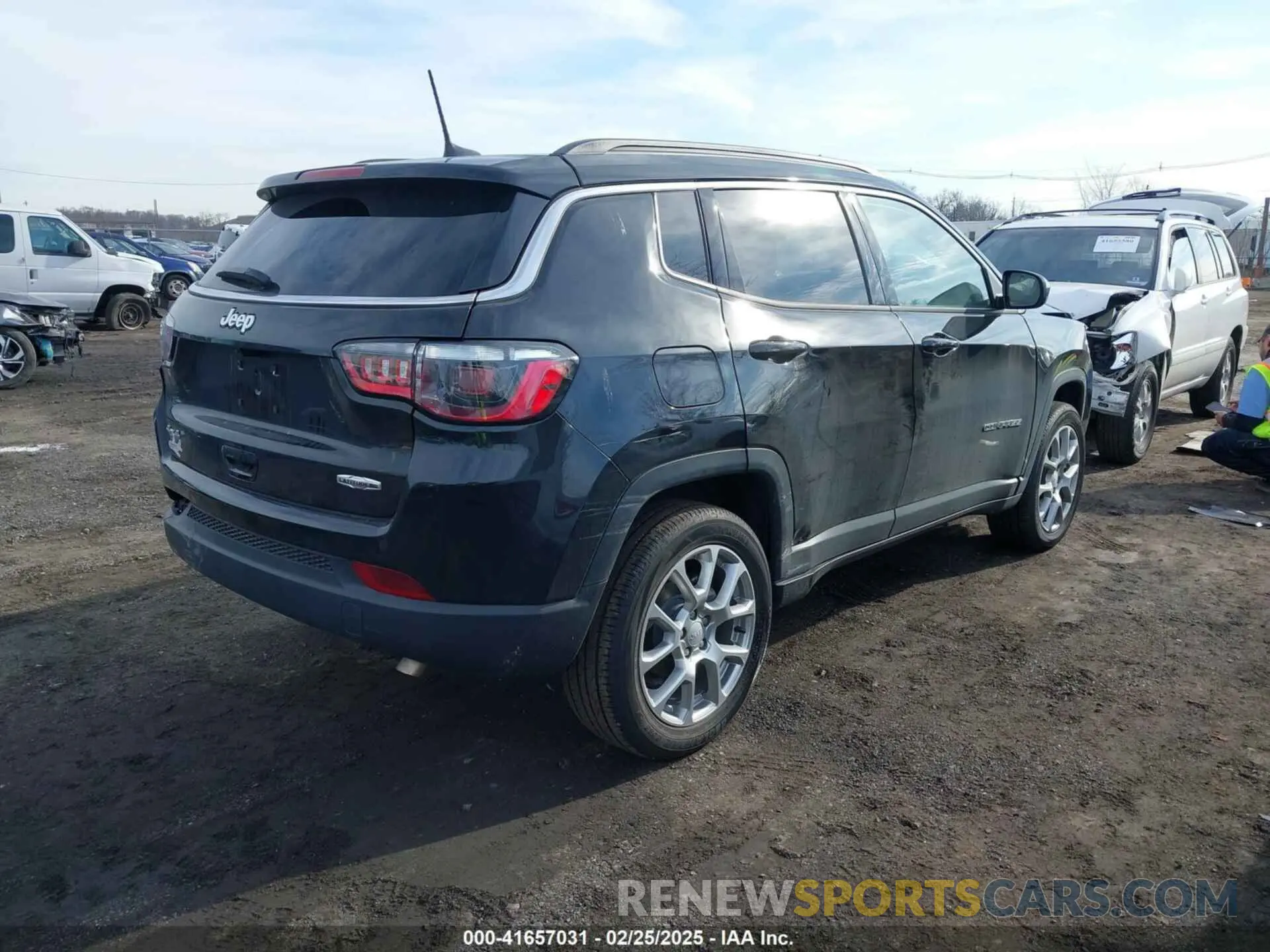 4 Photograph of a damaged car 3C4NJDFN0RT140417 JEEP COMPASS 2024