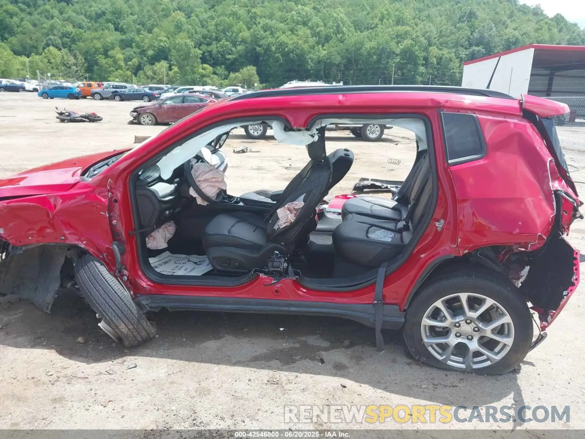 14 Photograph of a damaged car 3C4NJDFN6RT597703 JEEP COMPASS 2024