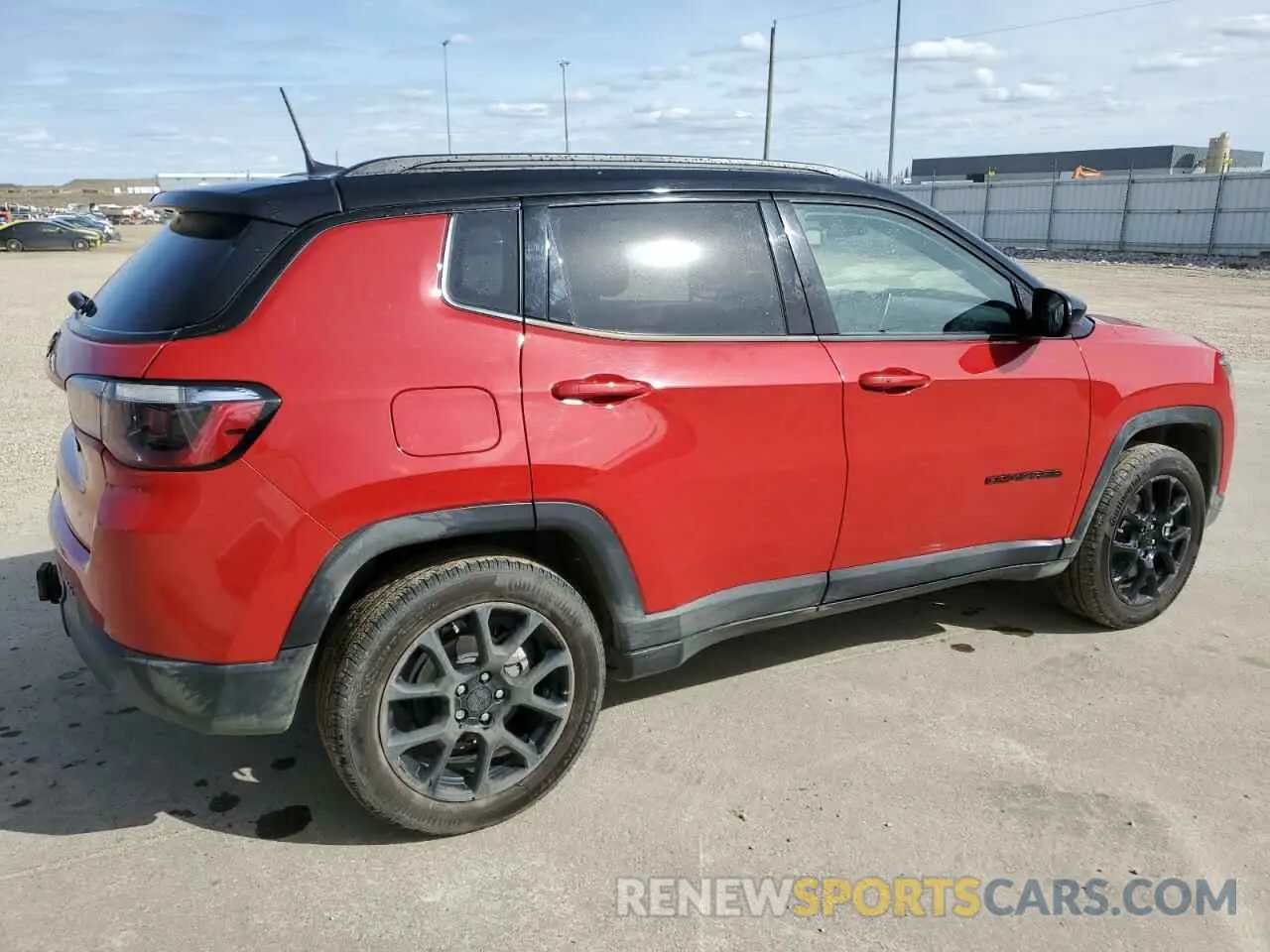 3 Photograph of a damaged car 3C4NJDFNXRT579012 JEEP COMPASS 2024