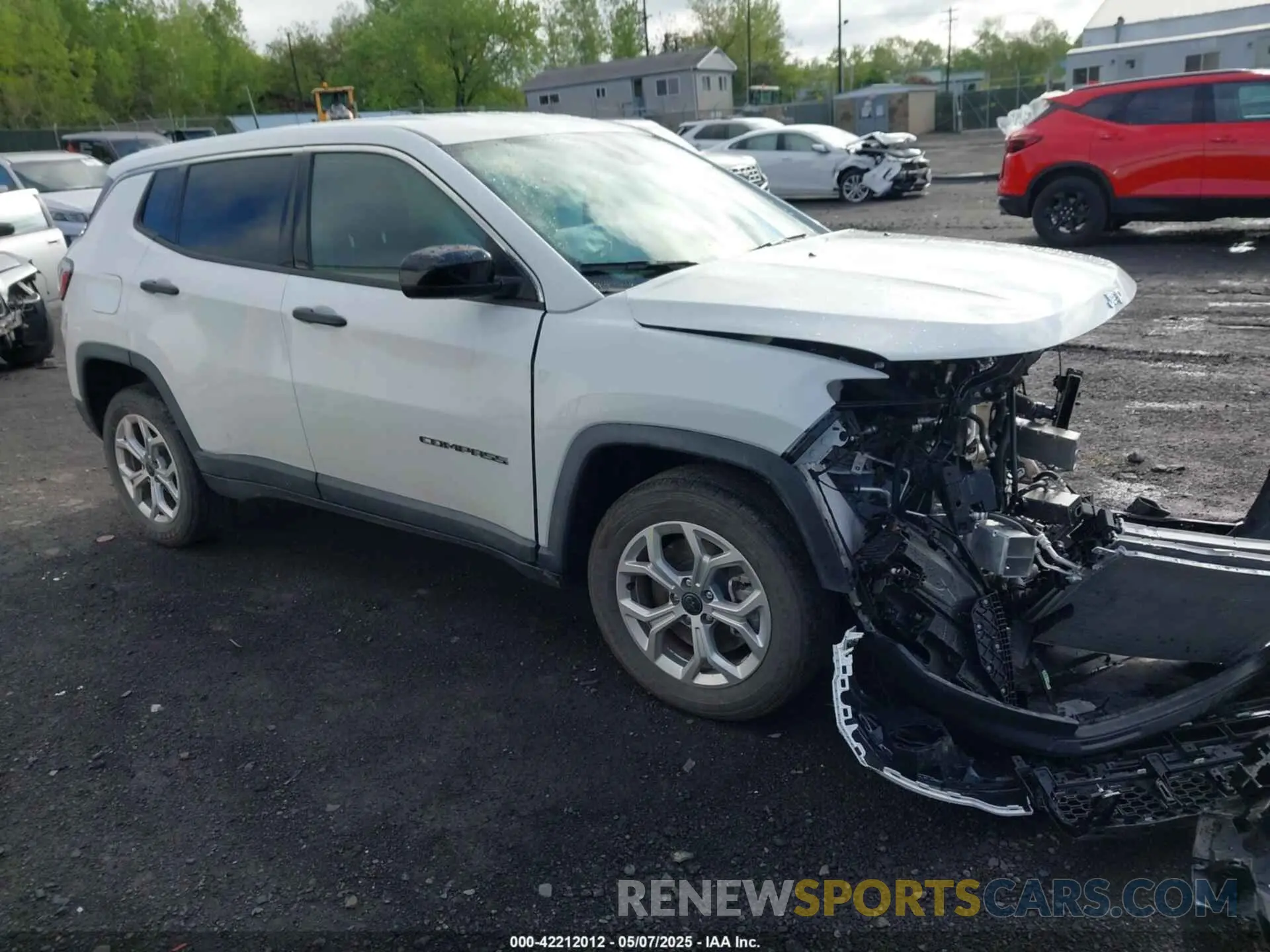 1 Photograph of a damaged car 3C4NJDAN2ST517777 JEEP COMPASS 2025
