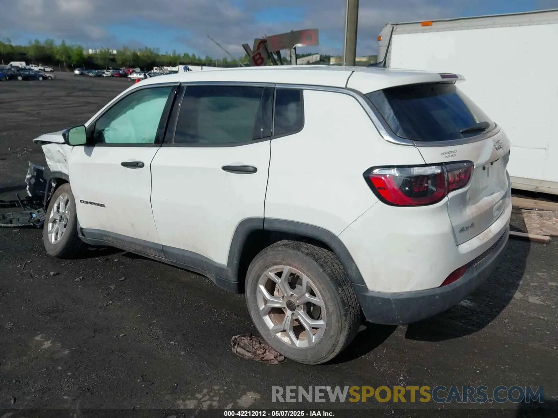3 Photograph of a damaged car 3C4NJDAN2ST517777 JEEP COMPASS 2025