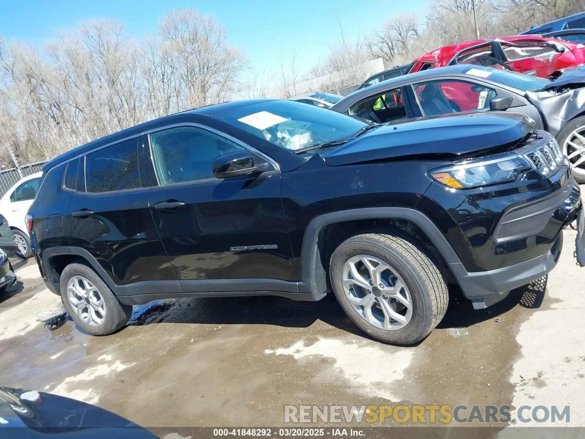 14 Photograph of a damaged car 3C4NJDAN7ST518472 JEEP COMPASS 2025