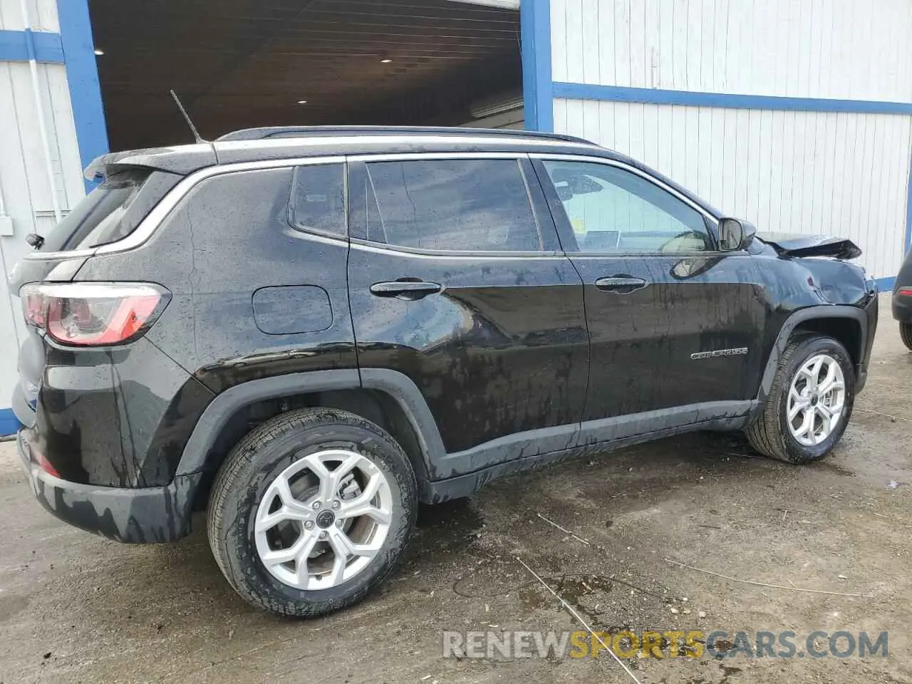 3 Photograph of a damaged car 3C4NJDBN1ST547206 JEEP COMPASS 2025