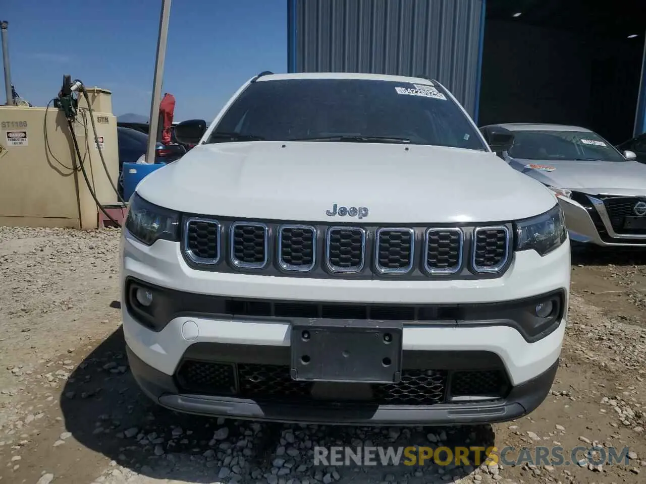 5 Photograph of a damaged car 3C4NJDBN2ST547179 JEEP COMPASS 2025