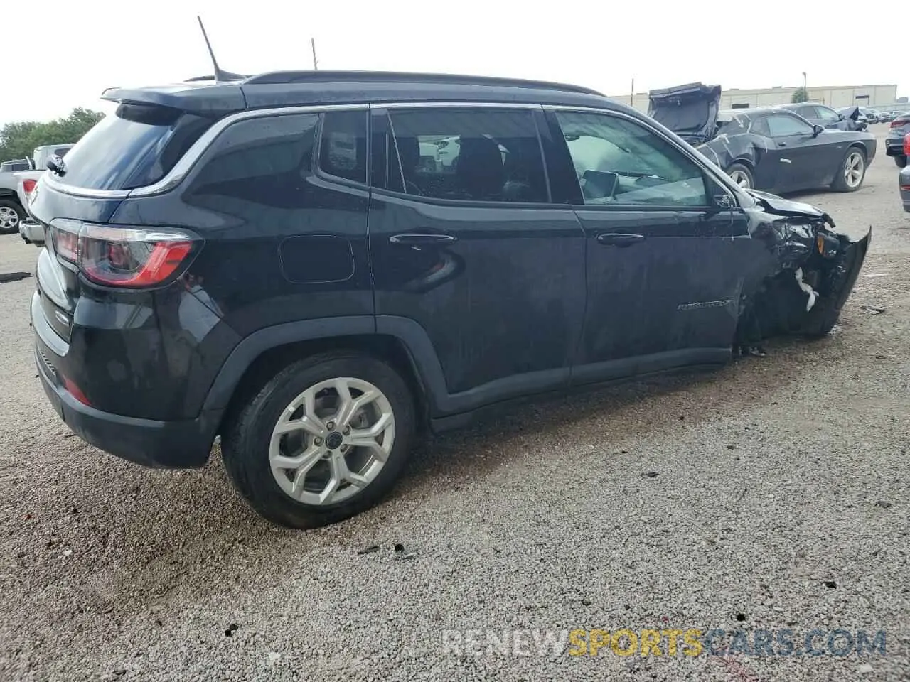 3 Photograph of a damaged car 3C4NJDBN3ST546946 JEEP COMPASS 2025