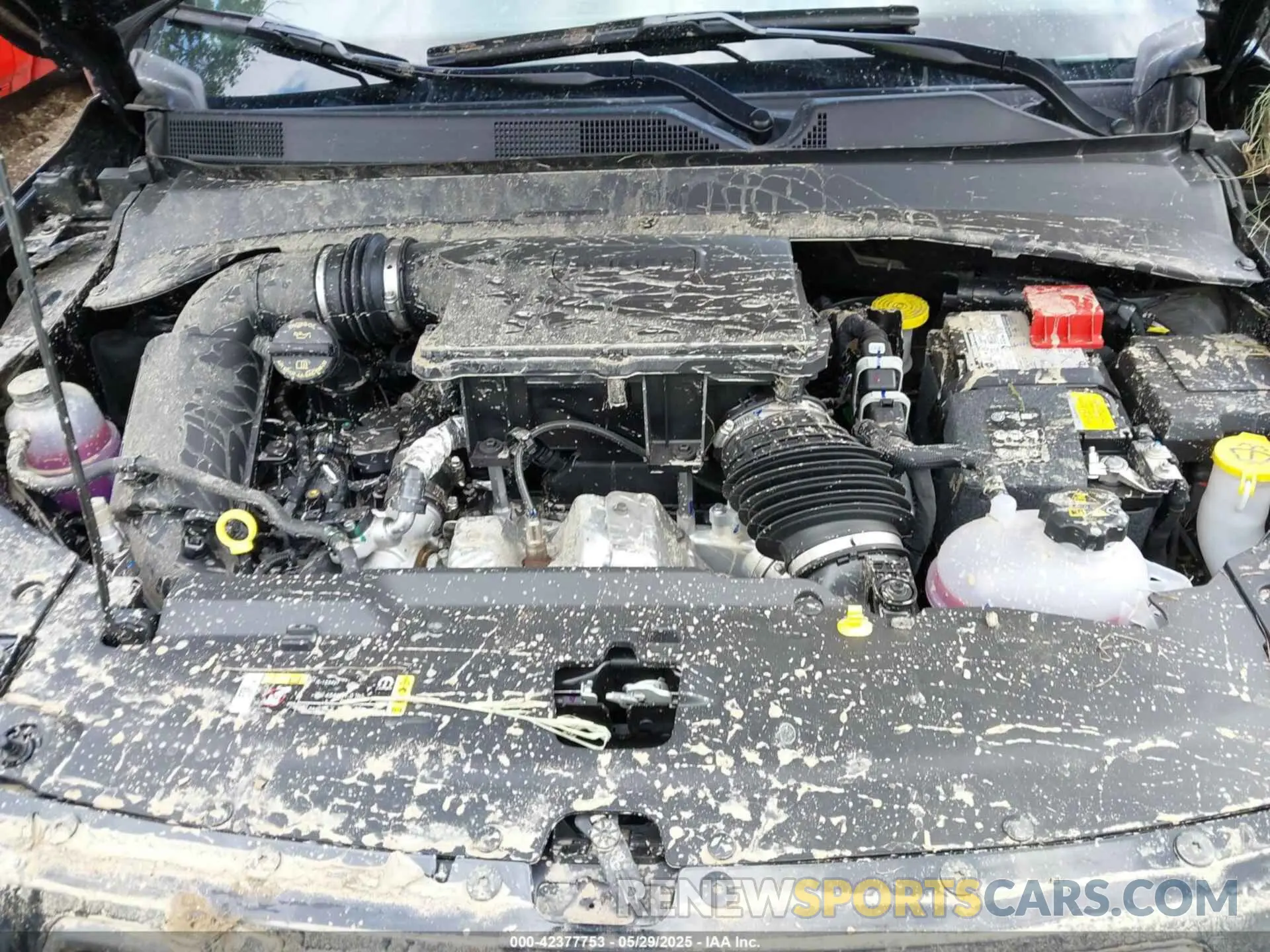 10 Photograph of a damaged car 3C4NJDBN4ST553209 JEEP COMPASS 2025