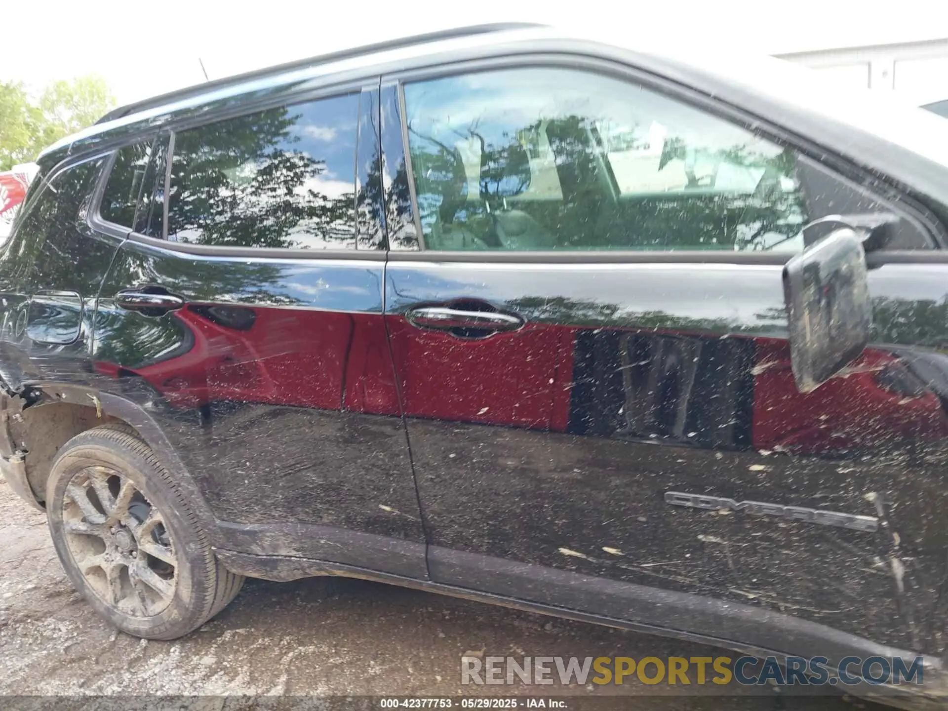 13 Photograph of a damaged car 3C4NJDBN4ST553209 JEEP COMPASS 2025