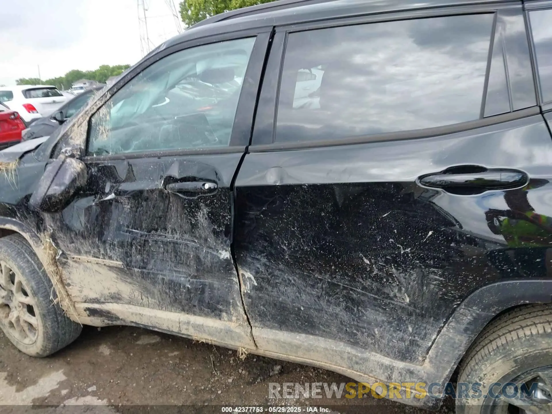 14 Photograph of a damaged car 3C4NJDBN4ST553209 JEEP COMPASS 2025