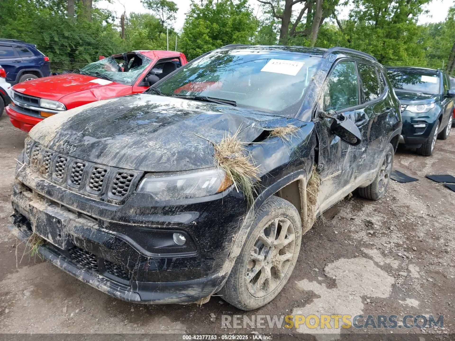 2 Photograph of a damaged car 3C4NJDBN4ST553209 JEEP COMPASS 2025