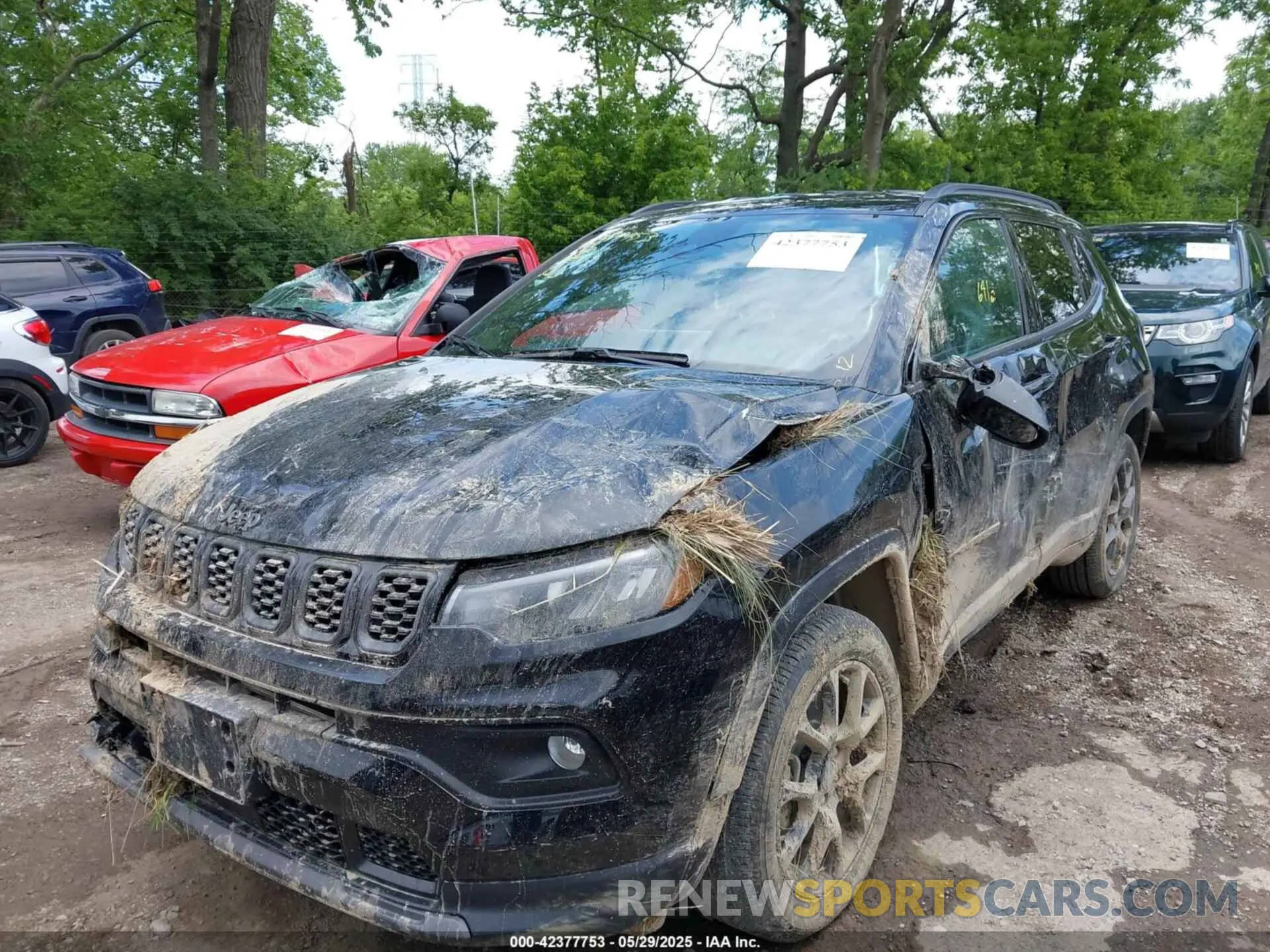 6 Photograph of a damaged car 3C4NJDBN4ST553209 JEEP COMPASS 2025