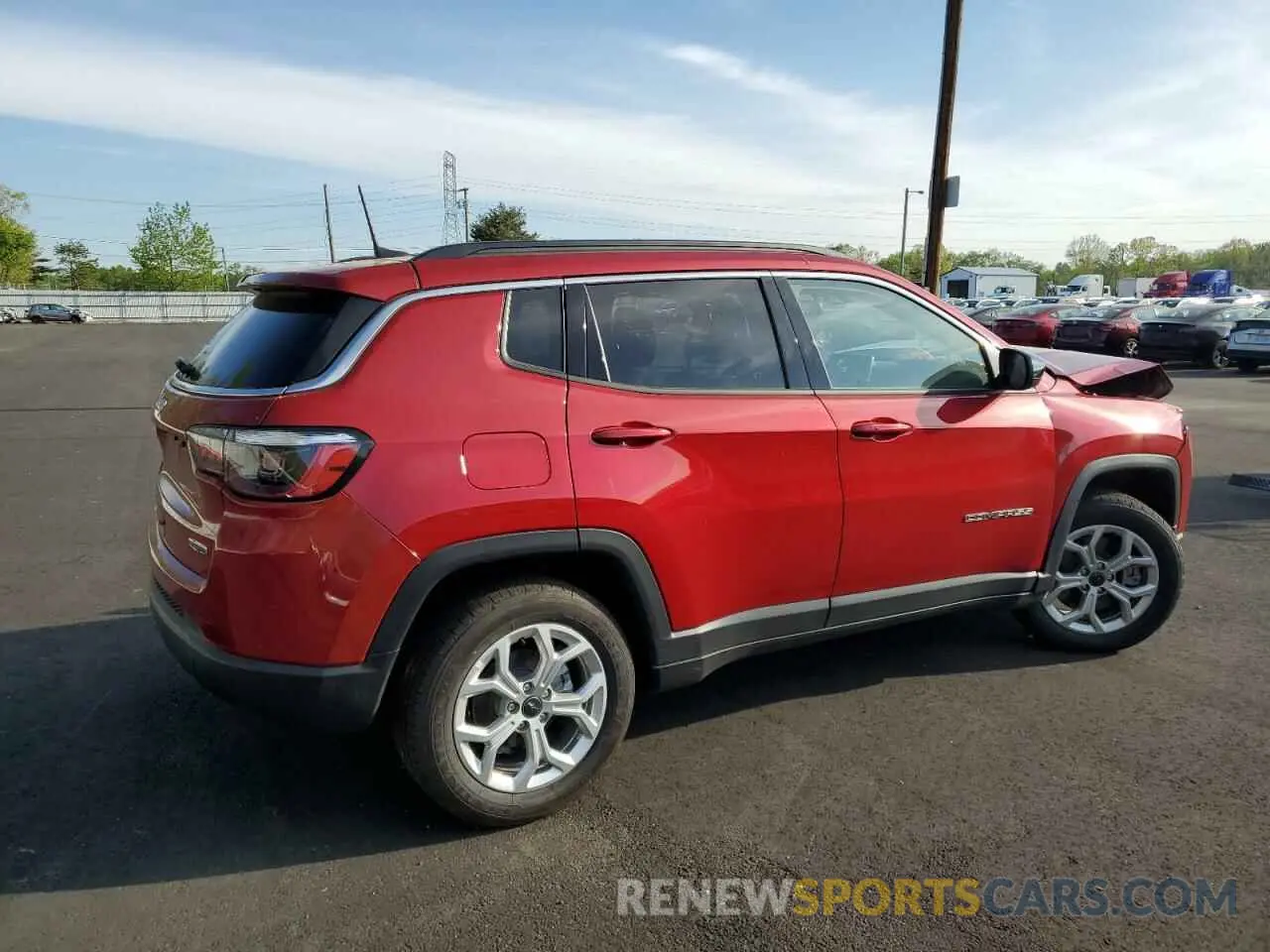 3 Photograph of a damaged car 3C4NJDBN4ST569877 JEEP COMPASS 2025