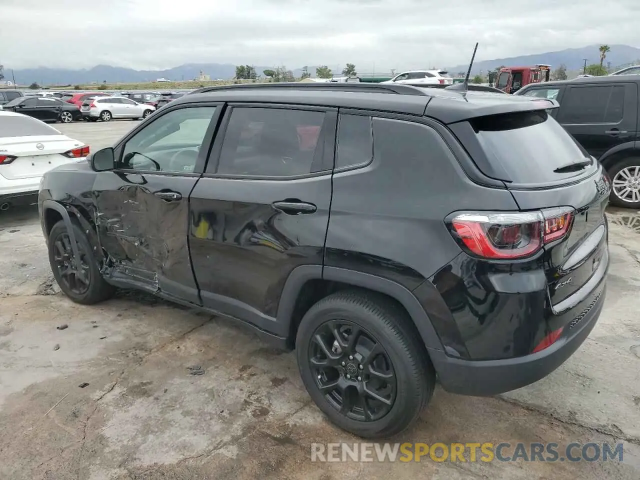2 Photograph of a damaged car 3C4NJDBN5ST505542 JEEP COMPASS 2025