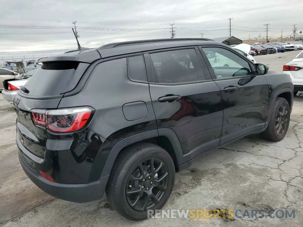 3 Photograph of a damaged car 3C4NJDBN5ST505542 JEEP COMPASS 2025