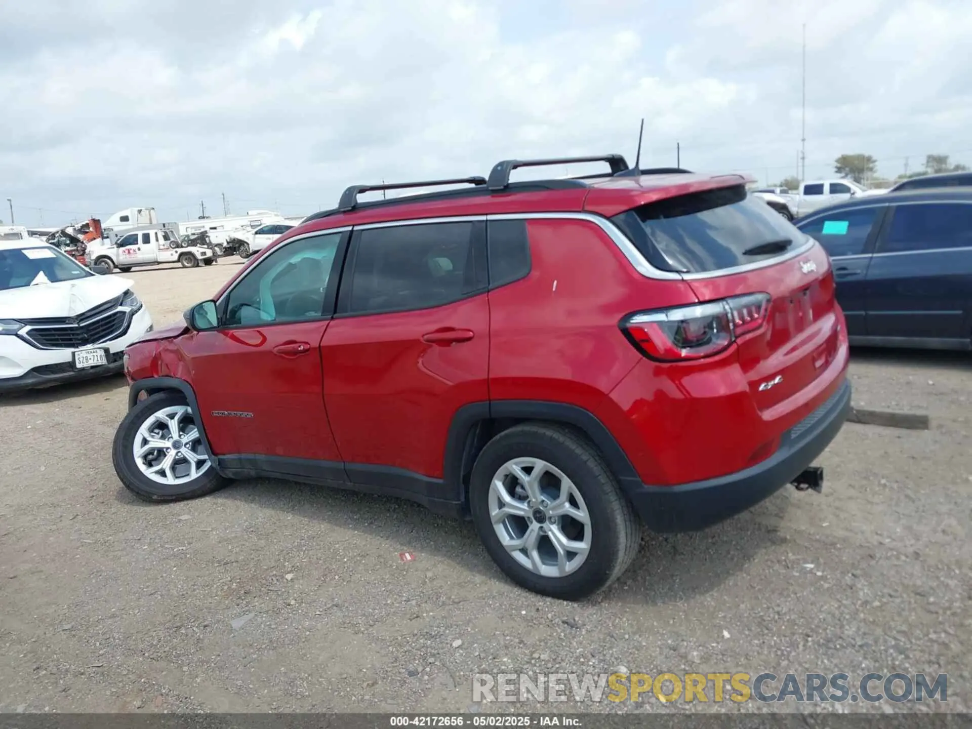 14 Photograph of a damaged car 3C4NJDBN8ST515983 JEEP COMPASS 2025