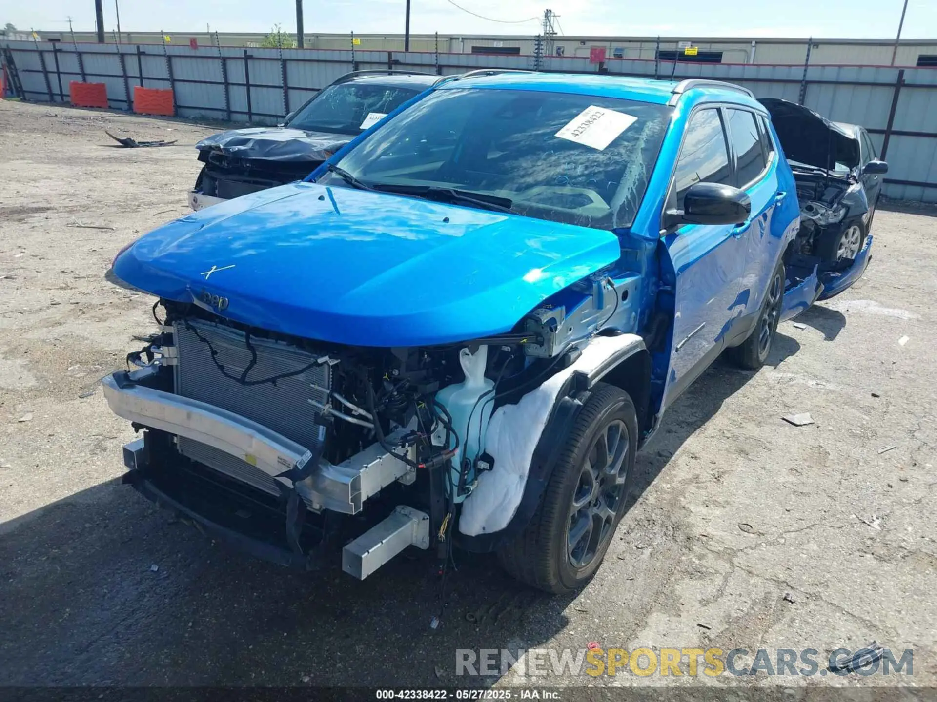 2 Photograph of a damaged car 3C4NJDBN8ST569347 JEEP COMPASS 2025