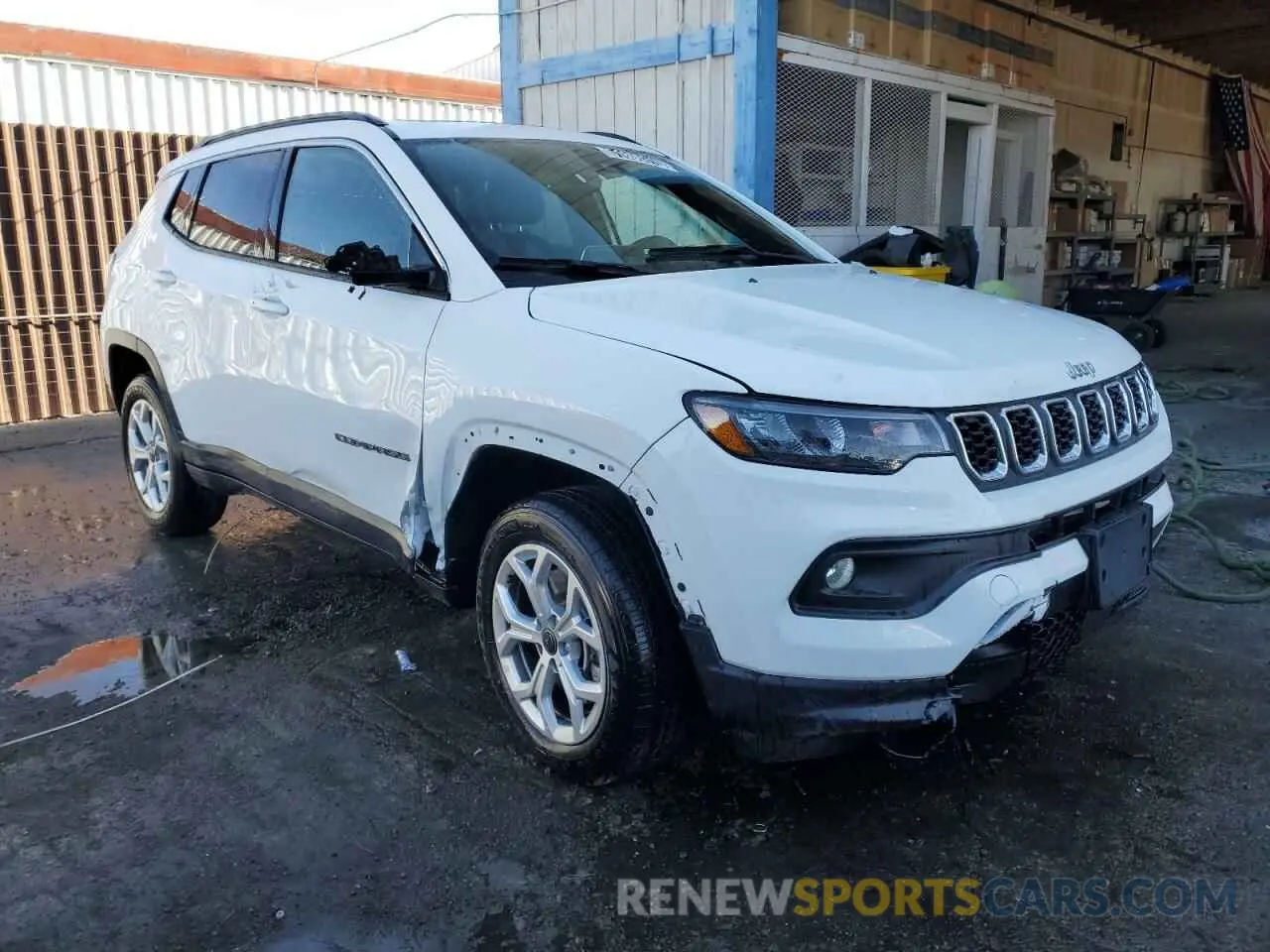 4 Photograph of a damaged car 3C4NJDBNXST547575 JEEP COMPASS 2025