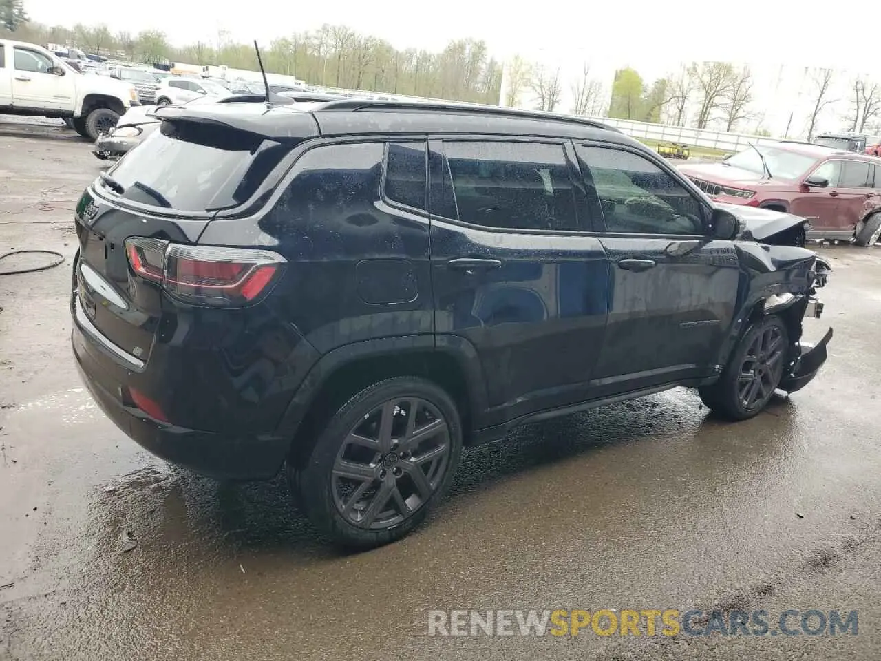 3 Photograph of a damaged car 3C4NJDCN0ST514647 JEEP COMPASS 2025