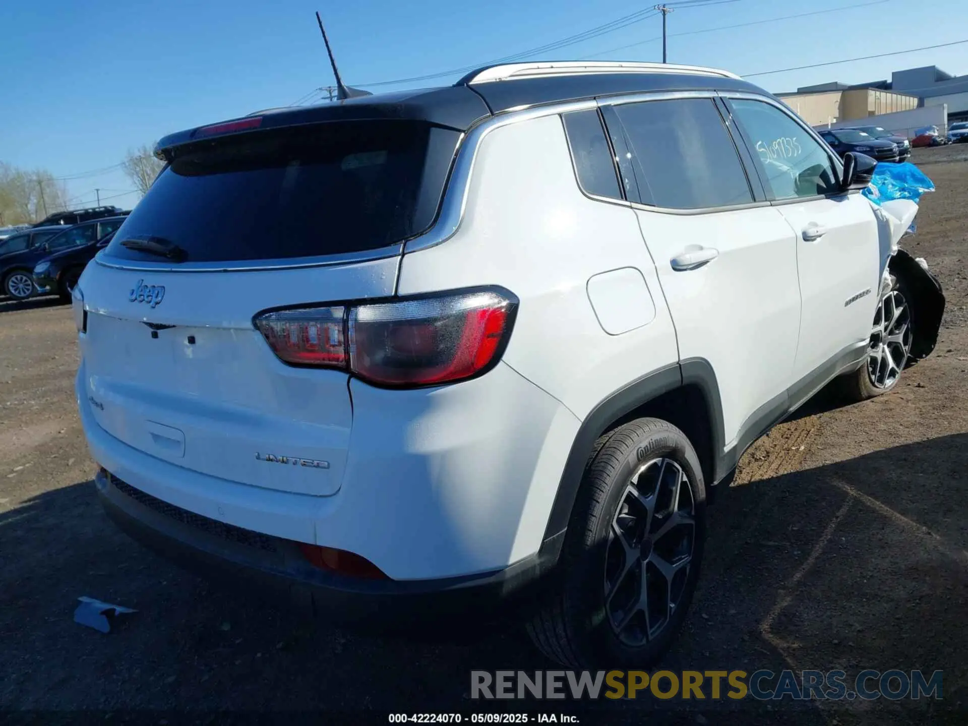 4 Photograph of a damaged car 3C4NJDCN0ST566747 JEEP COMPASS 2025