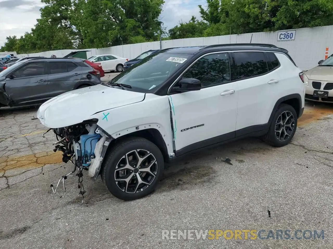 1 Photograph of a damaged car 3C4NJDCN1ST511370 JEEP COMPASS 2025