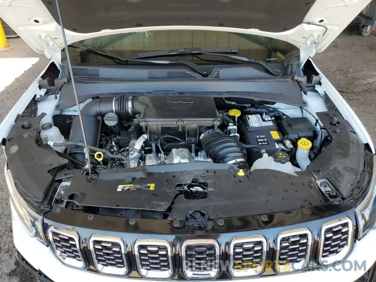 12 Photograph of a damaged car 3C4NJDCN2ST514388 JEEP COMPASS 2025