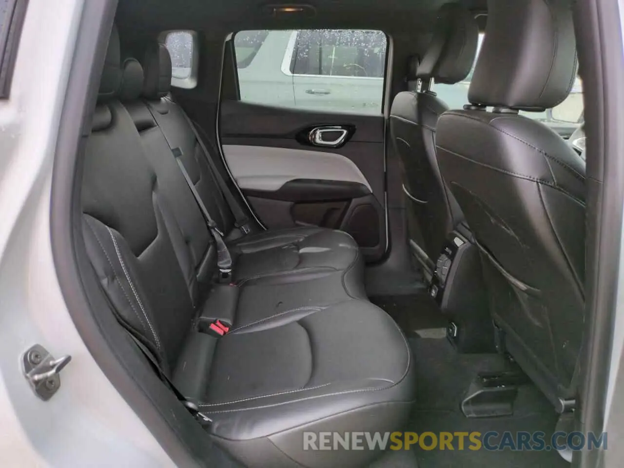 11 Photograph of a damaged car 3C4NJDCN3ST510222 JEEP COMPASS 2025