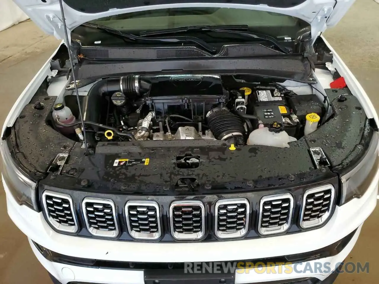 12 Photograph of a damaged car 3C4NJDCN3ST524010 JEEP COMPASS 2025