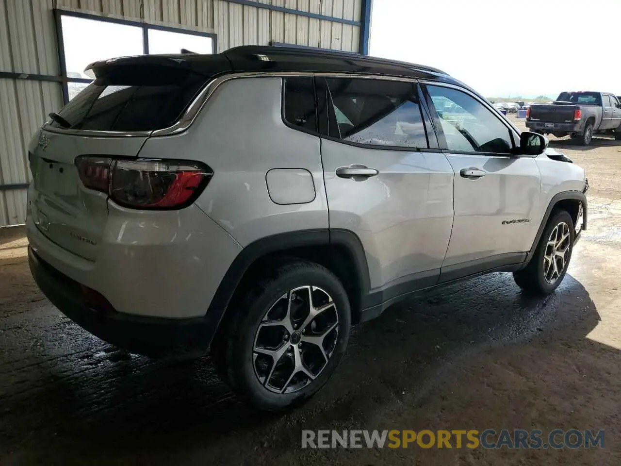 3 Photograph of a damaged car 3C4NJDCN4ST510097 JEEP COMPASS 2025