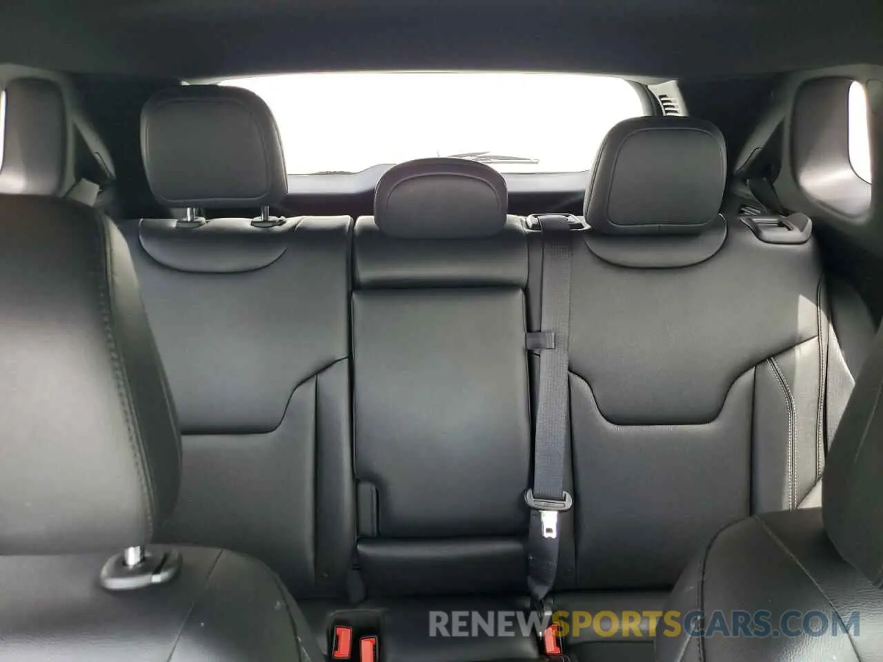 10 Photograph of a damaged car 3C4NJDCN4ST511850 JEEP COMPASS 2025