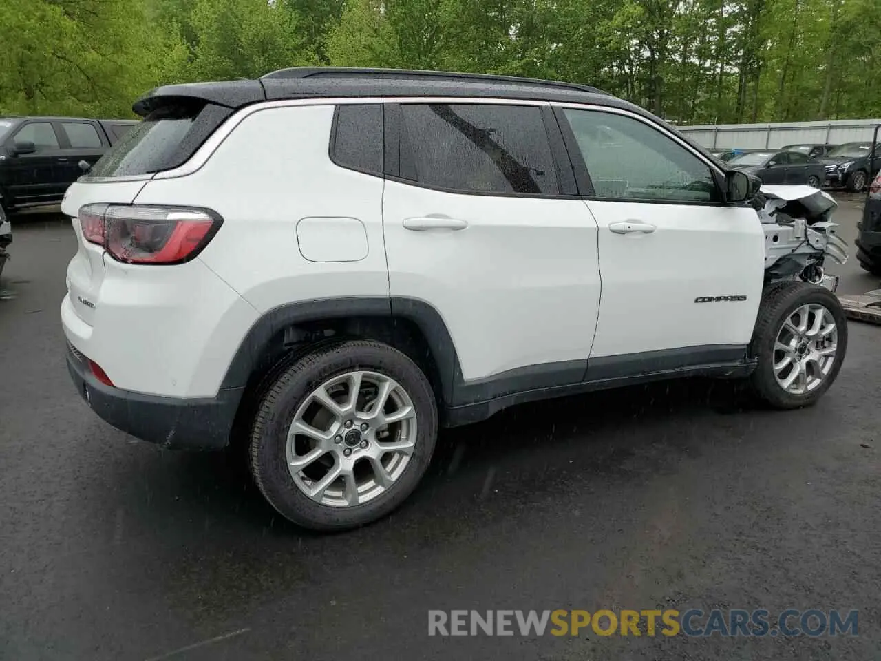 3 Photograph of a damaged car 3C4NJDCN4ST513226 JEEP COMPASS 2025