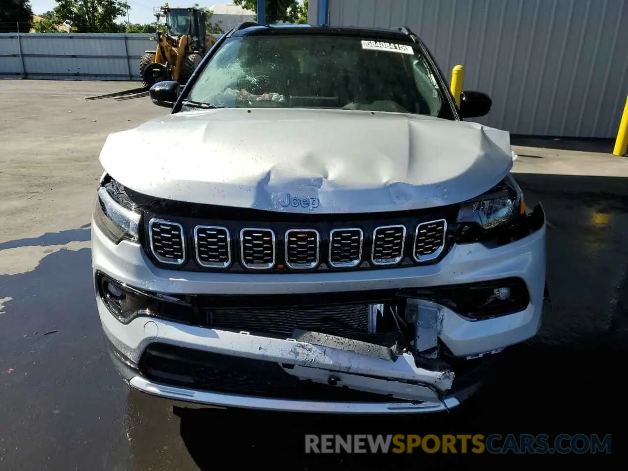 5 Photograph of a damaged car 3C4NJDCN4ST578433 JEEP COMPASS 2025