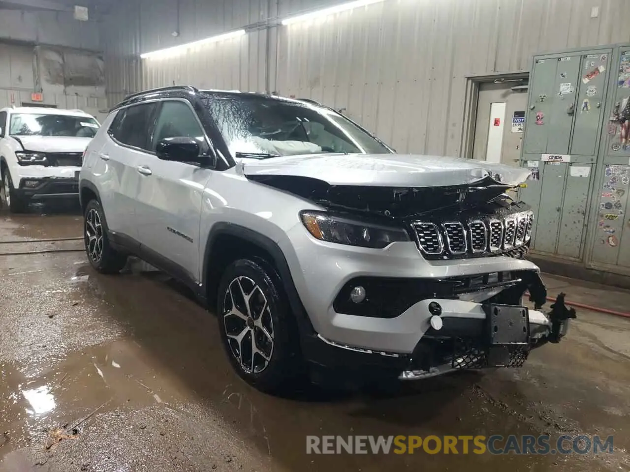 4 Photograph of a damaged car 3C4NJDCN5ST509105 JEEP COMPASS 2025