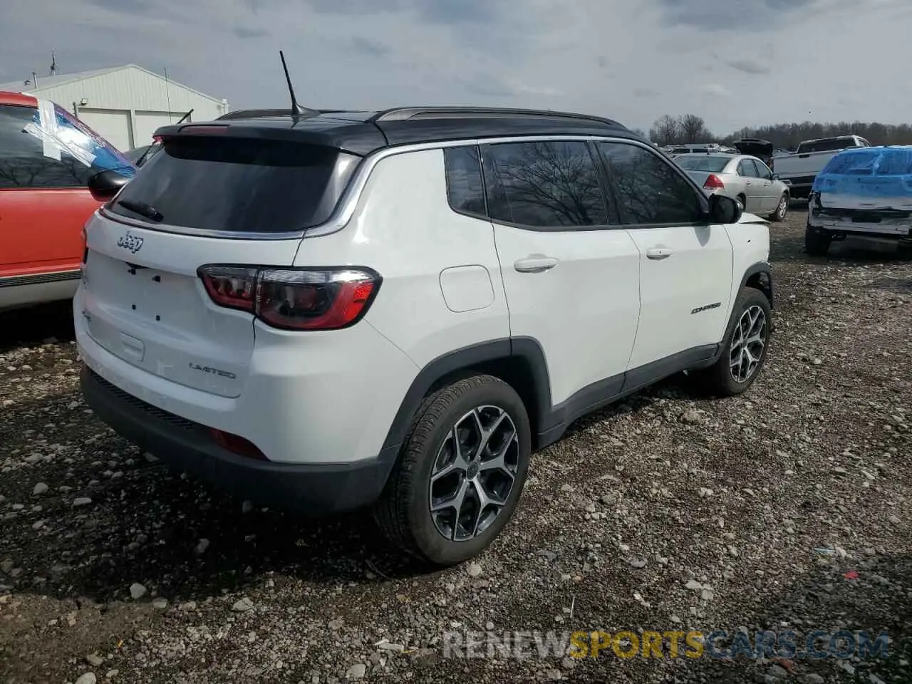 3 Photograph of a damaged car 3C4NJDCN5ST535008 JEEP COMPASS 2025