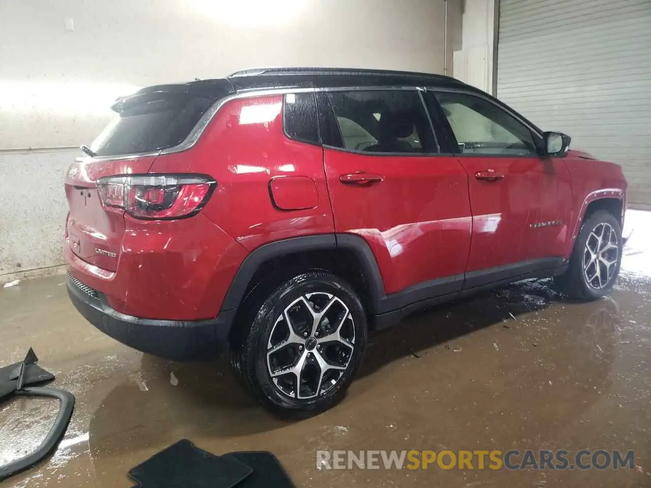 3 Photograph of a damaged car 3C4NJDCN5ST565528 JEEP COMPASS 2025