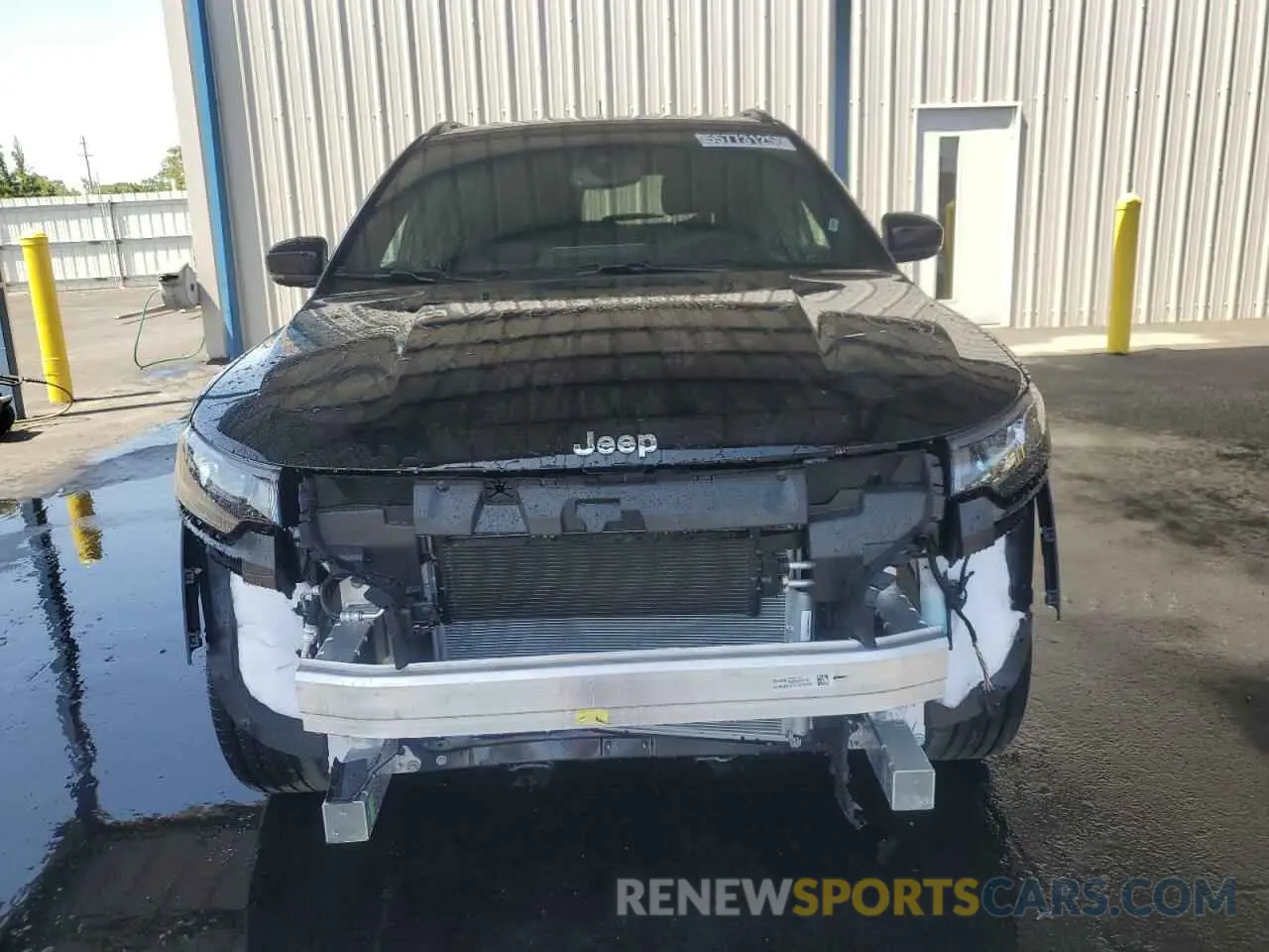 5 Photograph of a damaged car 3C4NJDCN7ST578443 JEEP COMPASS 2025