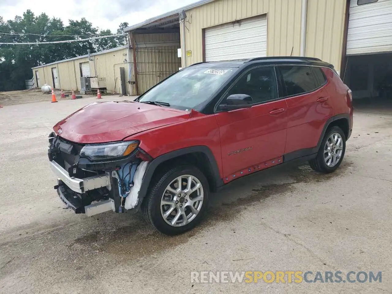1 Photograph of a damaged car 3C4NJDCN8ST513309 JEEP COMPASS 2025