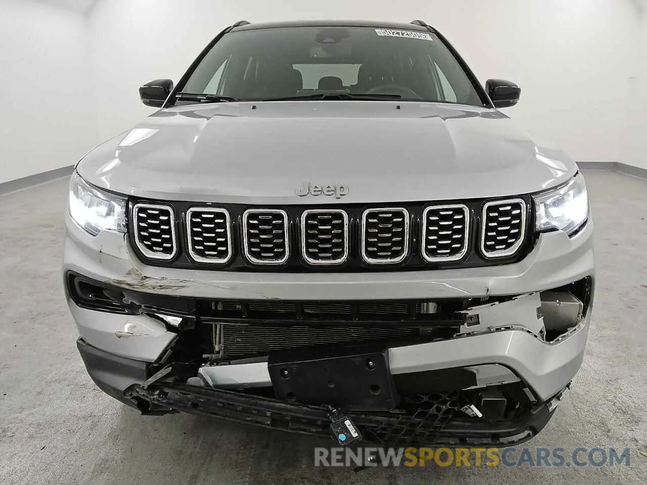 5 Photograph of a damaged car 3C4NJDCN8ST514069 JEEP COMPASS 2025