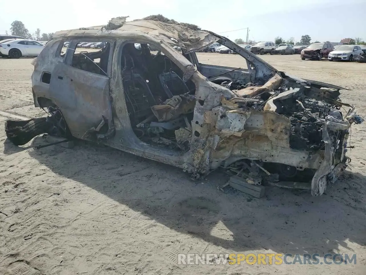 4 Photograph of a damaged car 3C4NJDCN9ST510807 JEEP COMPASS 2025