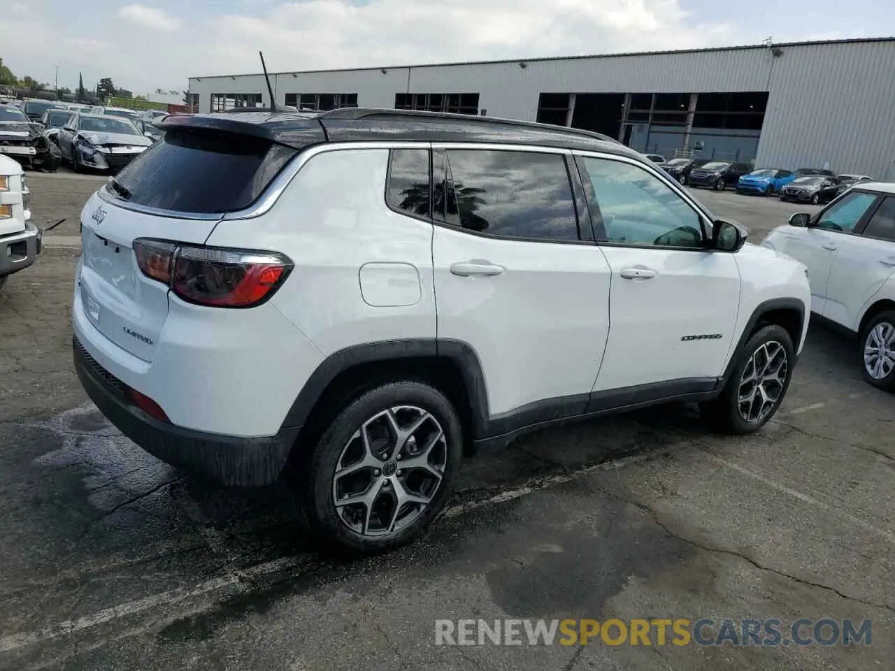 3 Photograph of a damaged car 3C4NJDCN9ST511021 JEEP COMPASS 2025
