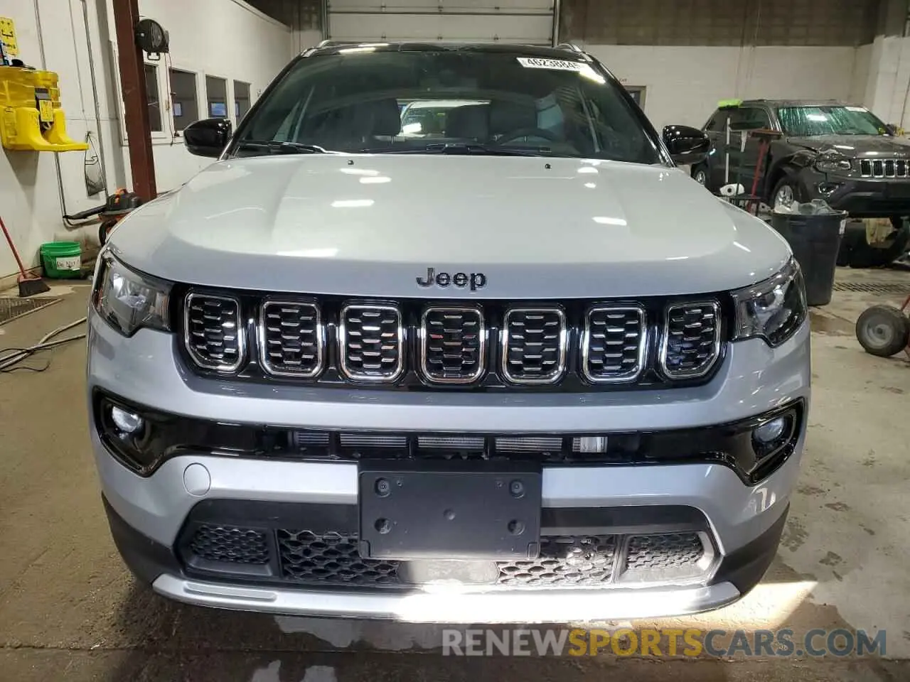 5 Photograph of a damaged car 3C4NJDCN9ST517952 JEEP COMPASS 2025
