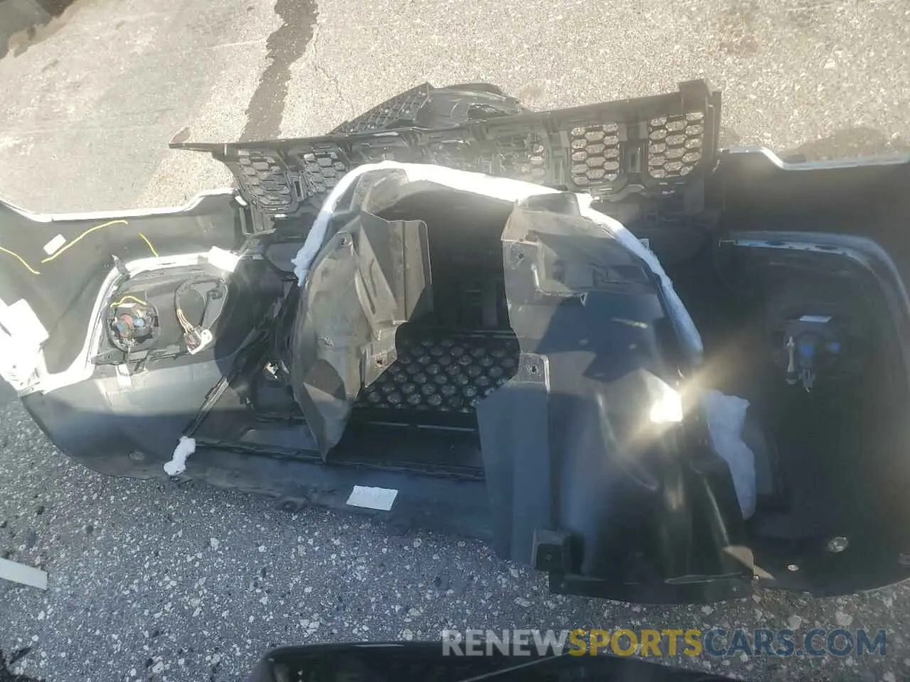 13 Photograph of a damaged car 3C4NJDDN0ST532435 JEEP COMPASS 2025