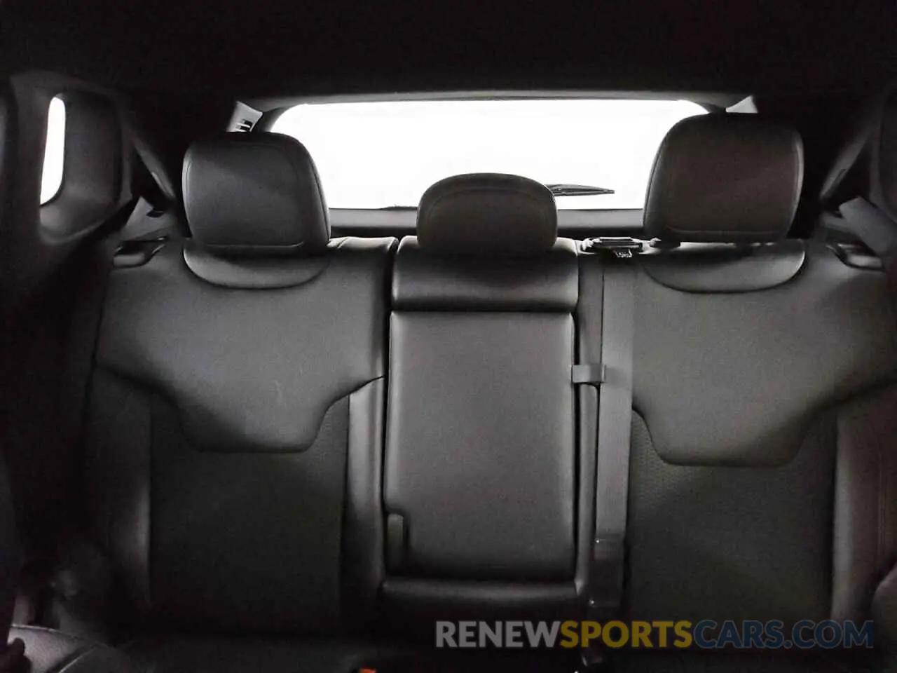 10 Photograph of a damaged car 3C4NJDDN0ST533200 JEEP COMPASS 2025