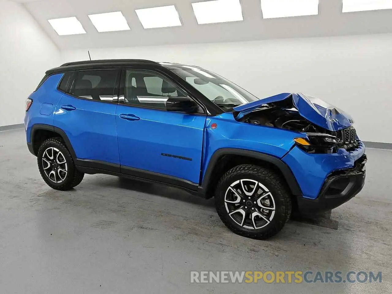 4 Photograph of a damaged car 3C4NJDDN0ST533200 JEEP COMPASS 2025