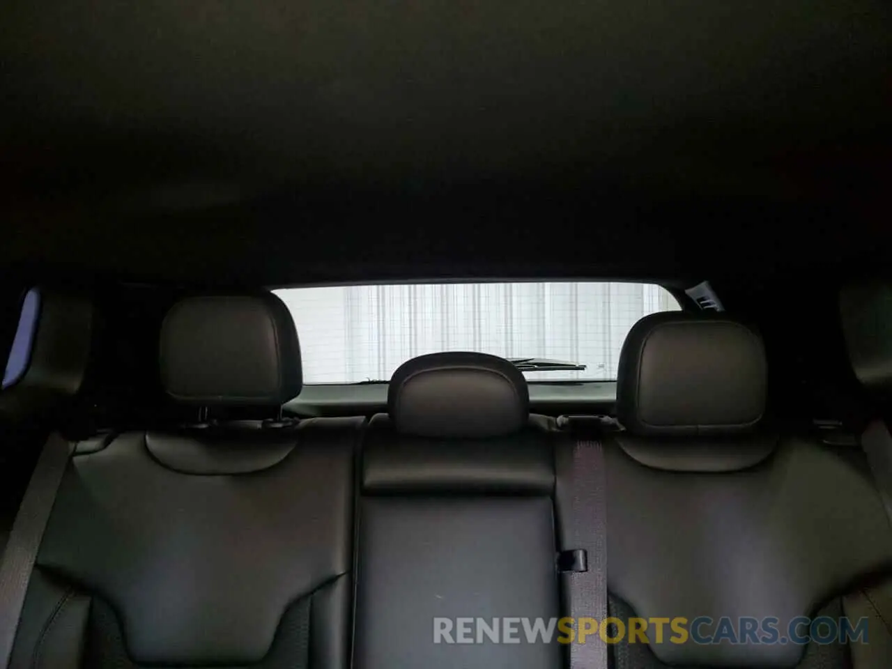 10 Photograph of a damaged car 3C4NJDDN3ST532946 JEEP COMPASS 2025