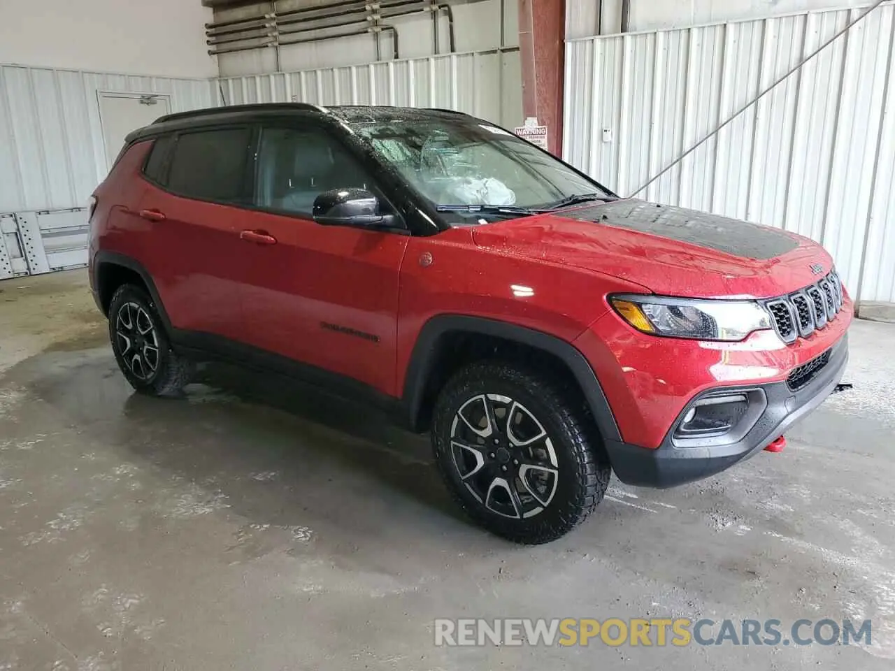 4 Photograph of a damaged car 3C4NJDDN3ST532946 JEEP COMPASS 2025