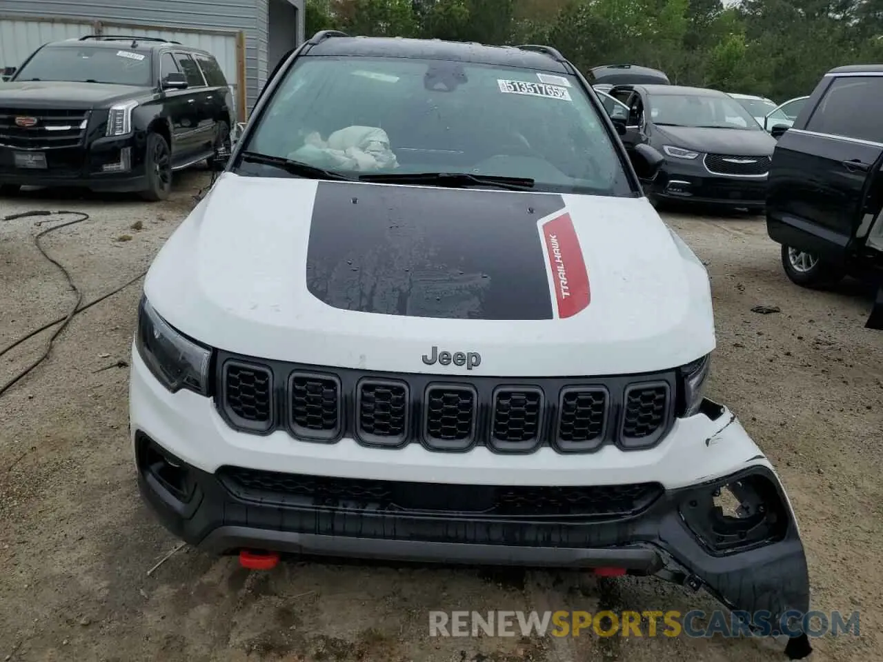 5 Photograph of a damaged car 3C4NJDDN3ST557023 JEEP COMPASS 2025