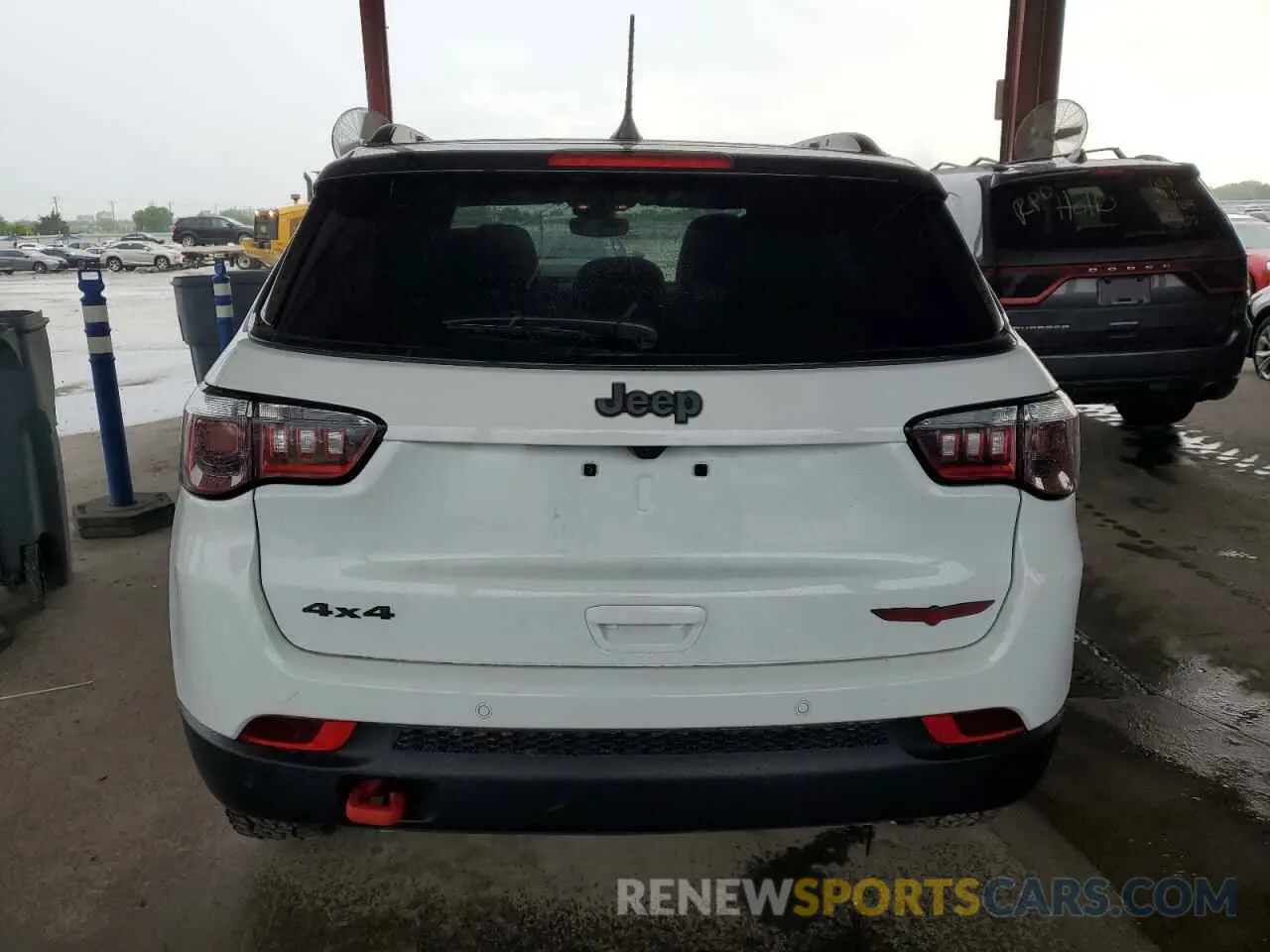 6 Photograph of a damaged car 3C4NJDDN4ST581170 JEEP COMPASS 2025